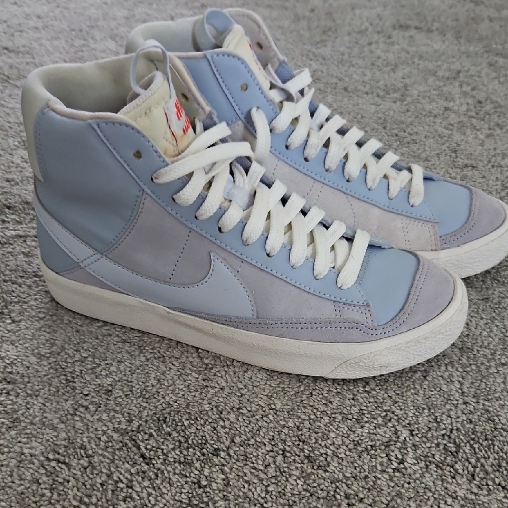 Nike Blue and White Blazer MID High-Top Sneakers